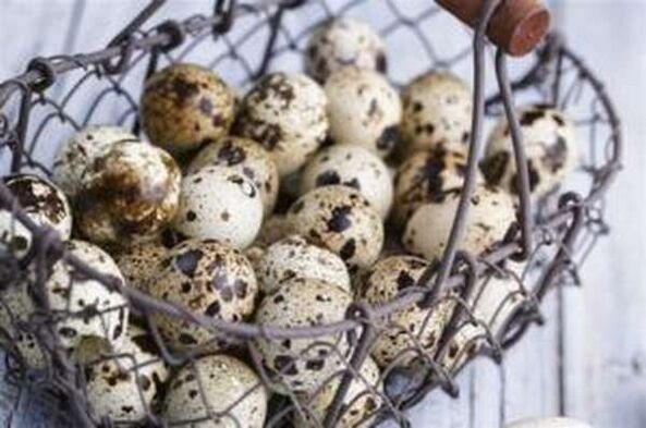 Huevos de codorniz